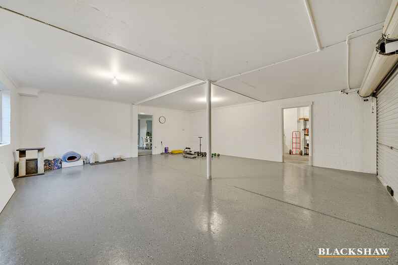 27 Parkhill Street Pearce 27 Parkhill Street Pearce