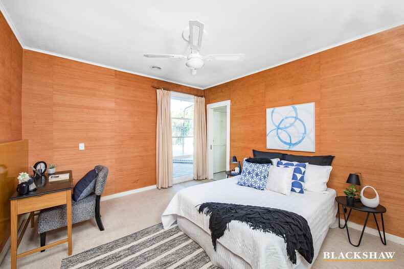 10 Hutt Street Yarralumla