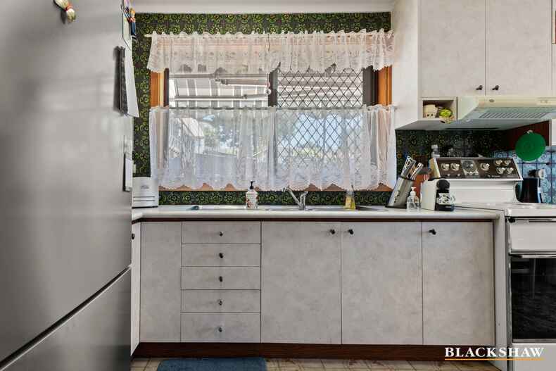 127 Eggleston Crescent Chifley 127 Eggleston Crescent Chifley