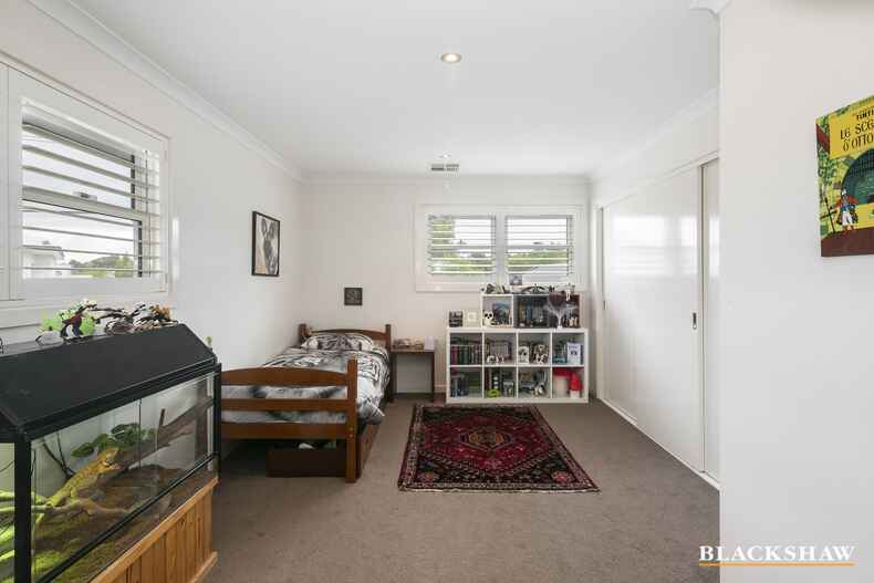 27 Tasmania Circle Forrest 27 Tasmania Circle Forrest