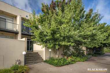 5/51 Blackwood Terrace Holder