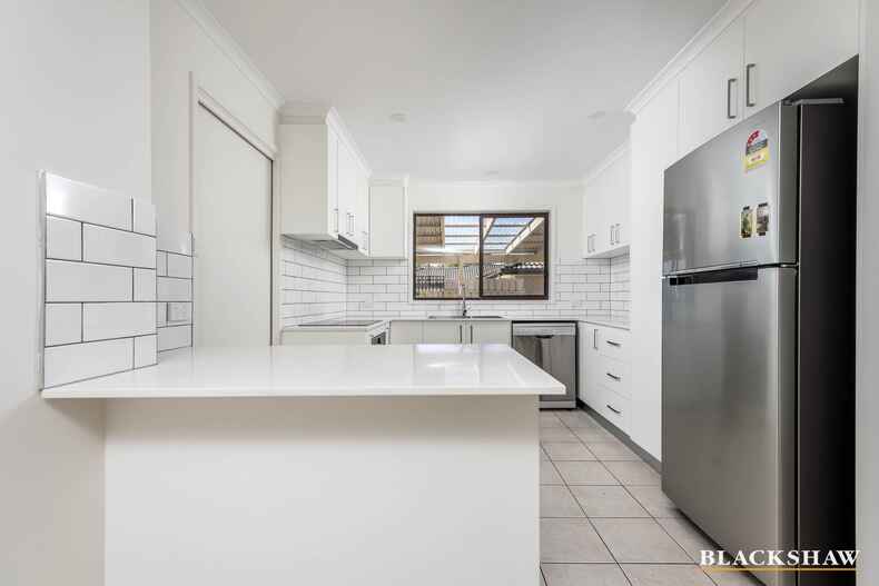 15 Barangaroo Street Chisholm 15 Barangaroo Street Chisholm