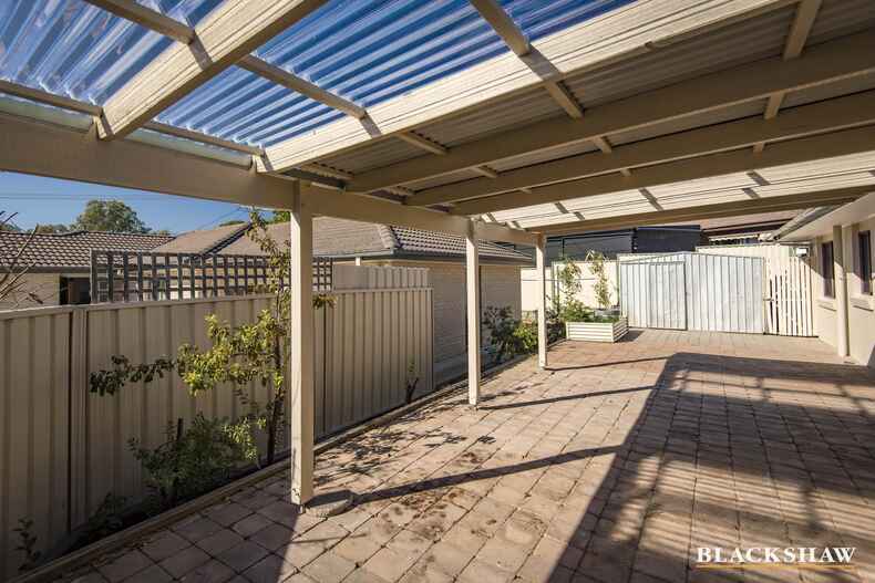 15 Barangaroo Street Chisholm 15 Barangaroo Street Chisholm