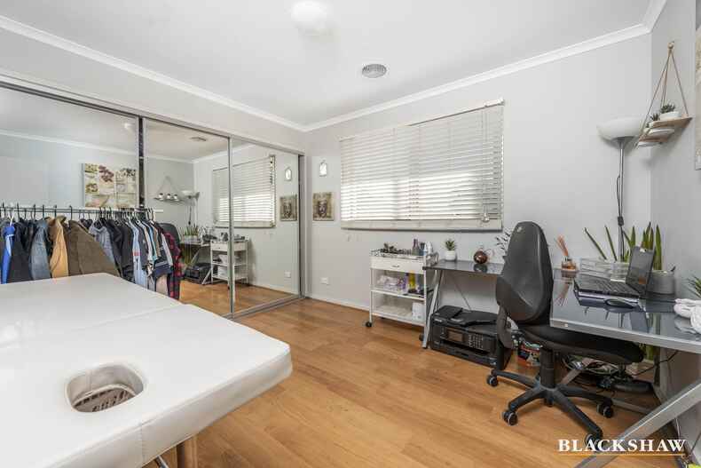 15 Barangaroo Street Chisholm 15 Barangaroo Street Chisholm