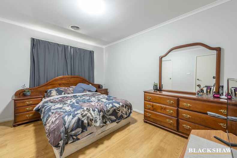 15 Barangaroo Street Chisholm 15 Barangaroo Street Chisholm
