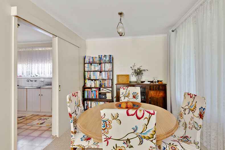 100 Kambalda Crescent Fisher 100 Kambalda Crescent Fisher