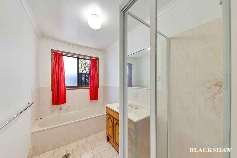 100 Kambalda Crescent Fisher 100 Kambalda Crescent Fisher