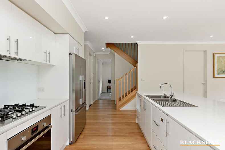 32 Feakes Place Campbell 32 Feakes Place Campbell