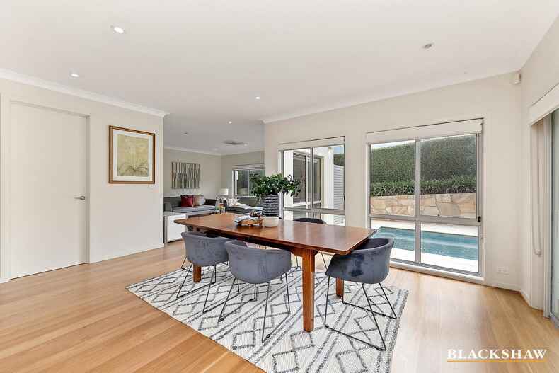 32 Feakes Place Campbell 32 Feakes Place Campbell