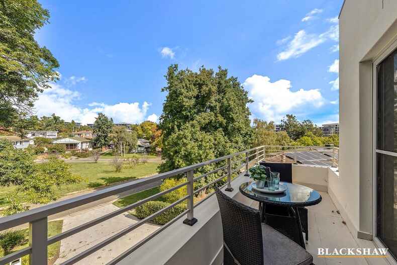 32 Feakes Place Campbell 32 Feakes Place Campbell