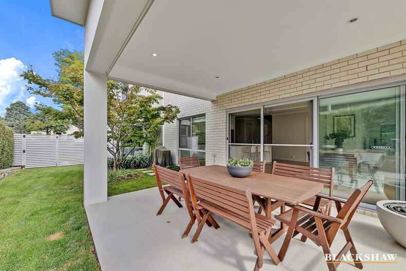 32 Feakes Place Campbell 32 Feakes Place Campbell