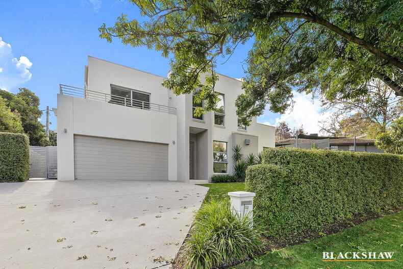 32 Feakes Place Campbell 32 Feakes Place Campbell