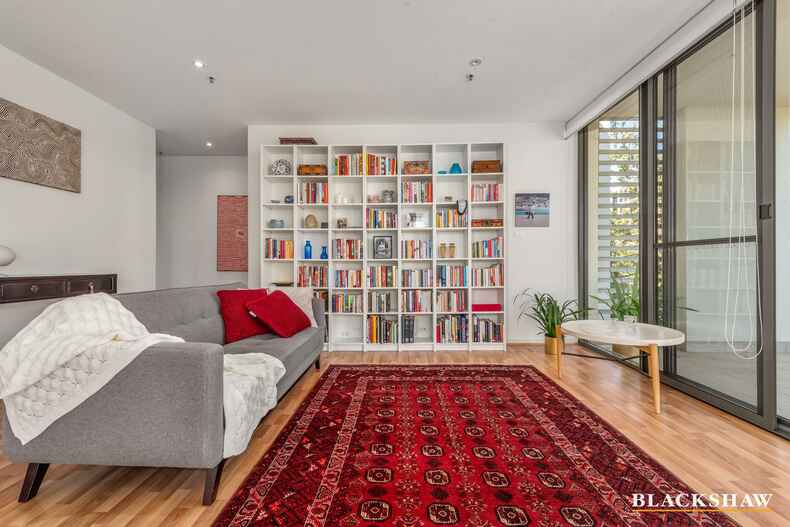 27/10 Burke Crescent Kingston 27/10 Burke Crescent Kingston