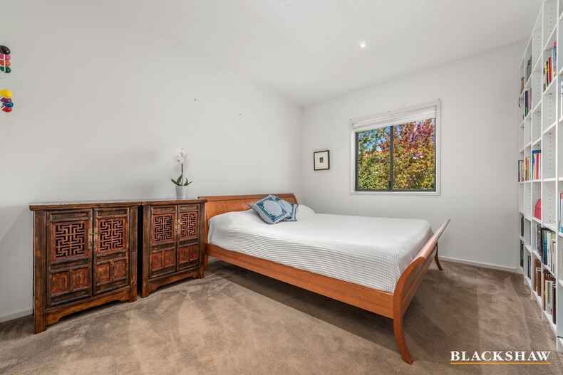 27/10 Burke Crescent Kingston 27/10 Burke Crescent Kingston