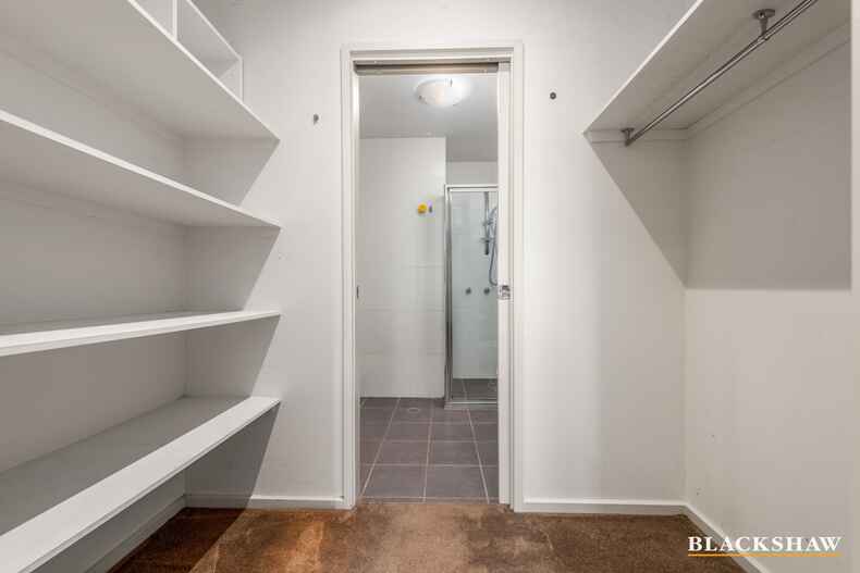 27/10 Burke Crescent Kingston 27/10 Burke Crescent Kingston