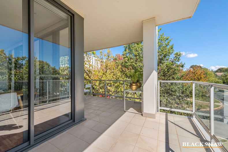 27/10 Burke Crescent Kingston 27/10 Burke Crescent Kingston