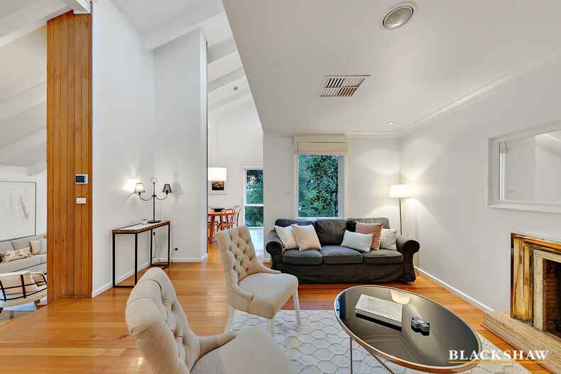 12 Howchin Place Torrens