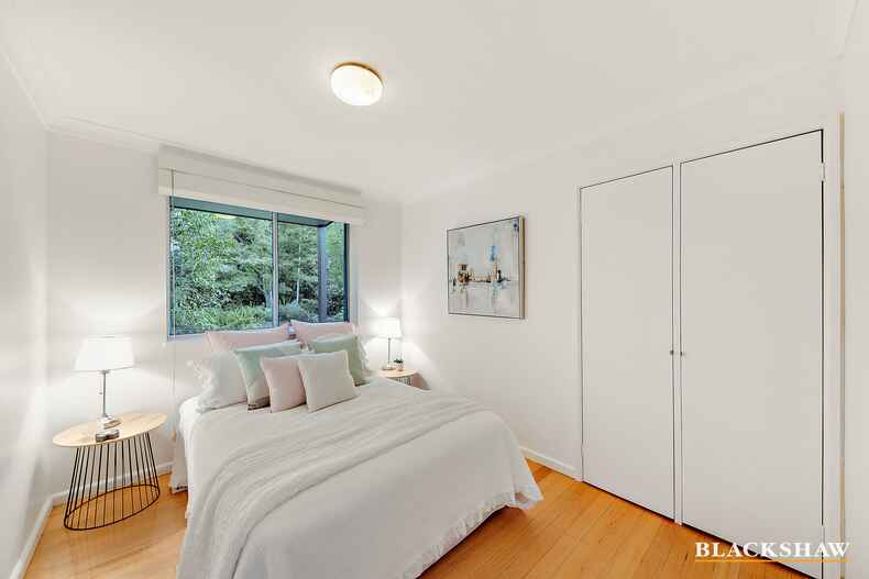 12 Howchin Place Torrens