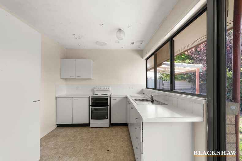 11 Wambool Street Narrabundah 11 Wambool Street Narrabundah