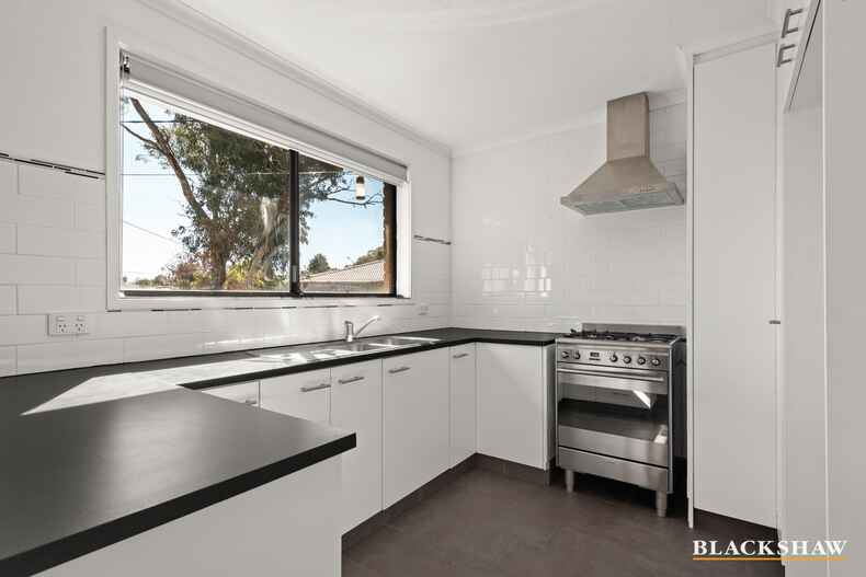 4 Parfitt Crescent Calwell 4 Parfitt Crescent Calwell