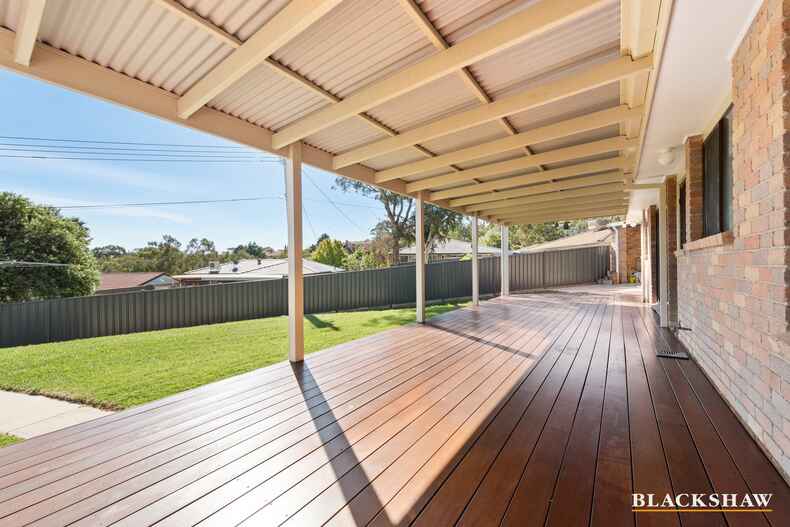 4 Parfitt Crescent Calwell 4 Parfitt Crescent Calwell