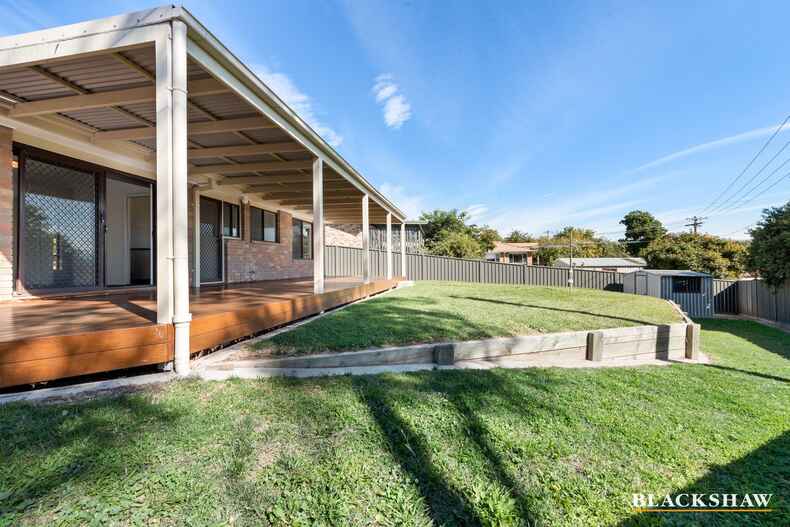 4 Parfitt Crescent Calwell 4 Parfitt Crescent Calwell