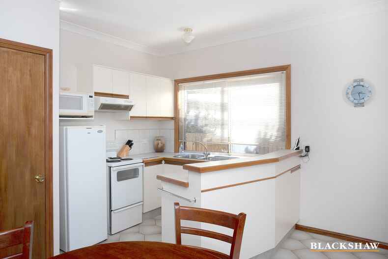 13 Calton Road Batehaven