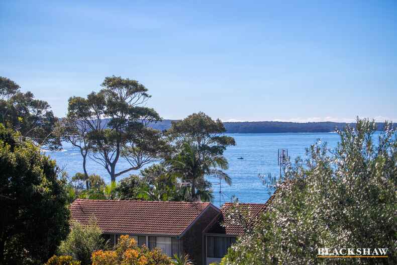 13 Calton Road Batehaven