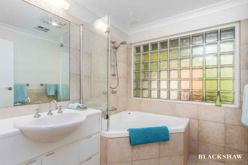 95 Learmonth Drive Kambah 95 Learmonth Drive Kambah