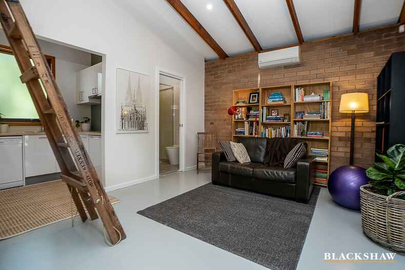95 Learmonth Drive Kambah 95 Learmonth Drive Kambah