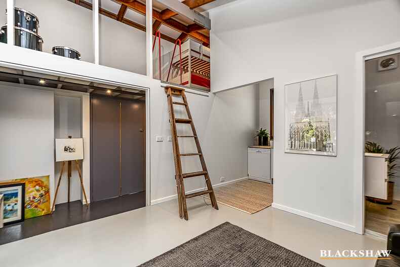 95 Learmonth Drive Kambah 95 Learmonth Drive Kambah