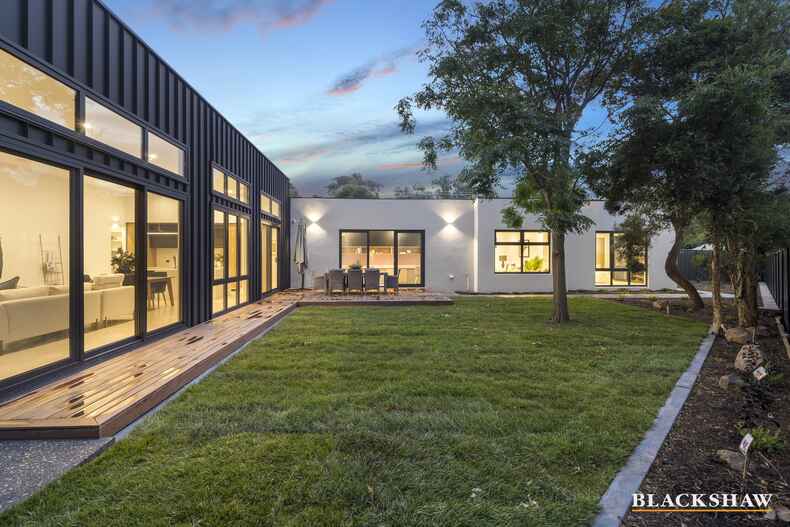 22 Pridham Street Farrer