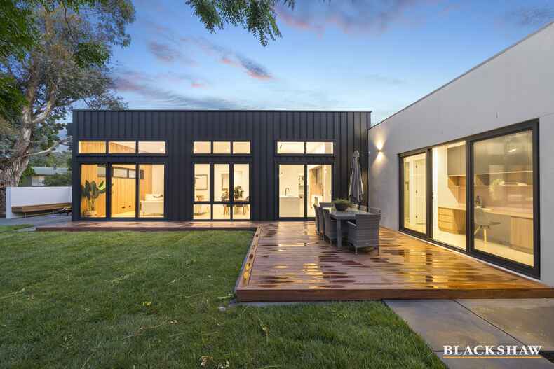 22 Pridham Street Farrer