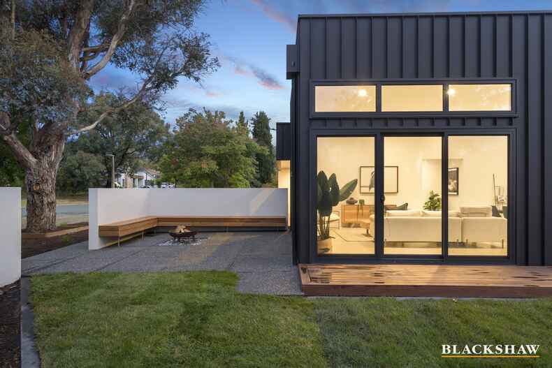 22 Pridham Street Farrer