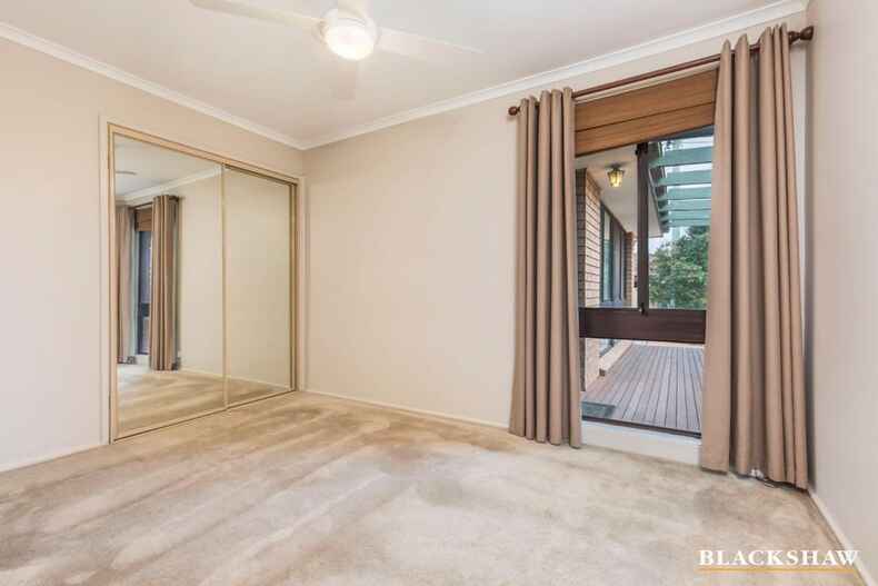 8 Fullerton Crescent Richardson 8 Fullerton Crescent Richardson