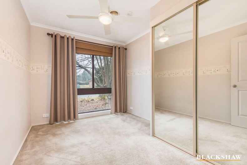 8 Fullerton Crescent Richardson 8 Fullerton Crescent Richardson