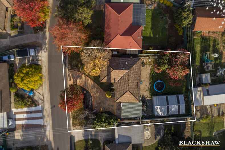 8 Fullerton Crescent Richardson 8 Fullerton Crescent Richardson