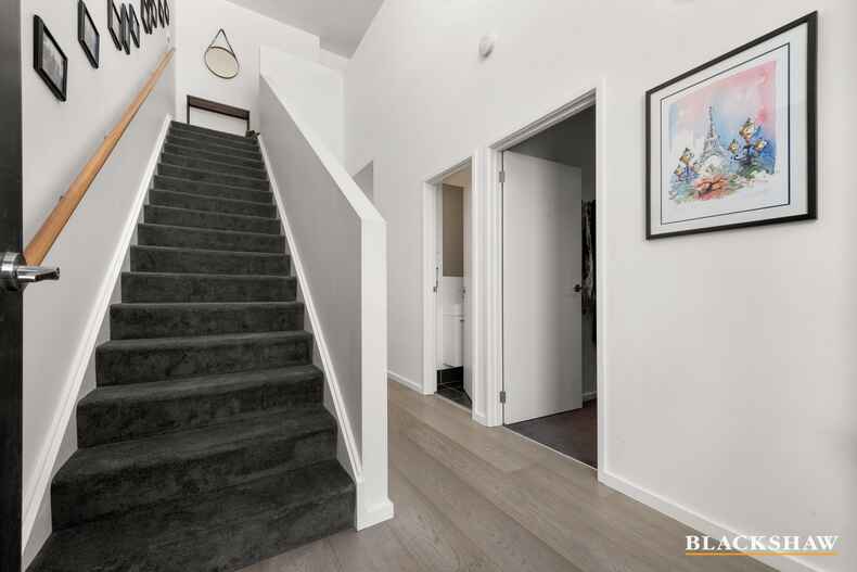 42 Bernard Heinze Avenue Moncrieff 42 Bernard Heinze Avenue Moncrieff