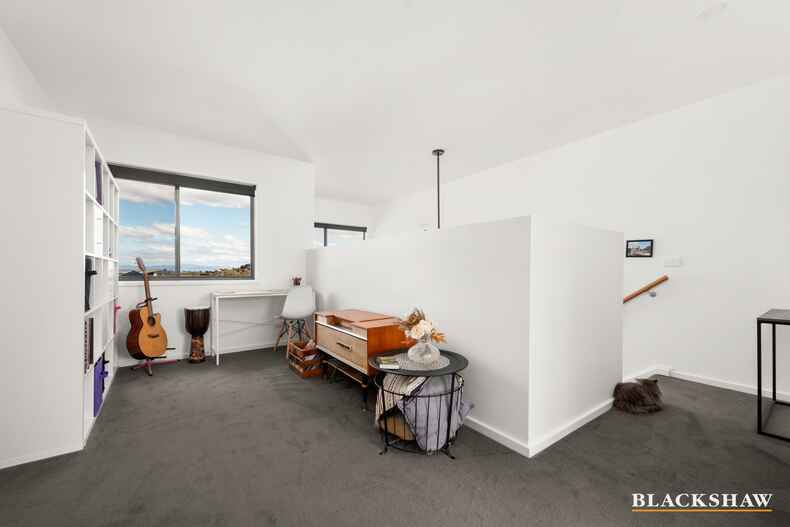 42 Bernard Heinze Avenue Moncrieff 42 Bernard Heinze Avenue Moncrieff