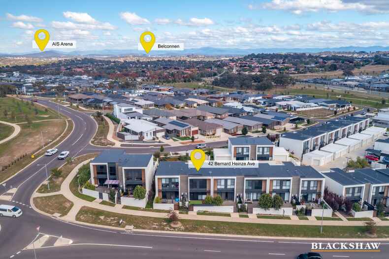 42 Bernard Heinze Avenue Moncrieff 42 Bernard Heinze Avenue Moncrieff