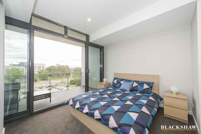 423/20 Anzac Park Campbell