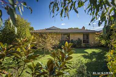 8 Hatfield Street Evatt