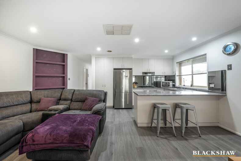 8 Pearcey Place Dunlop 8 Pearcey Place Dunlop