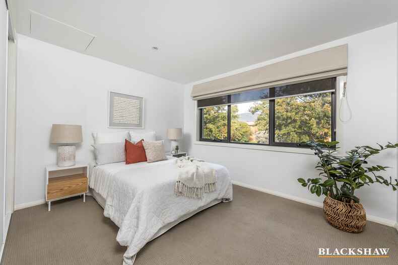2/45 Majura Avenue Dickson