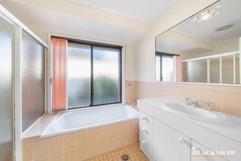 288 Heagney Crescent Gilmore 288 Heagney Crescent Gilmore