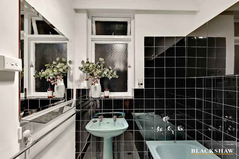 85 Endeavour Street Red Hill 85 Endeavour Street Red Hill