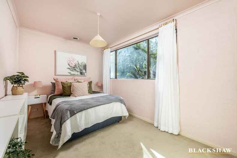 138 Hawkesbury Crescent Farrer