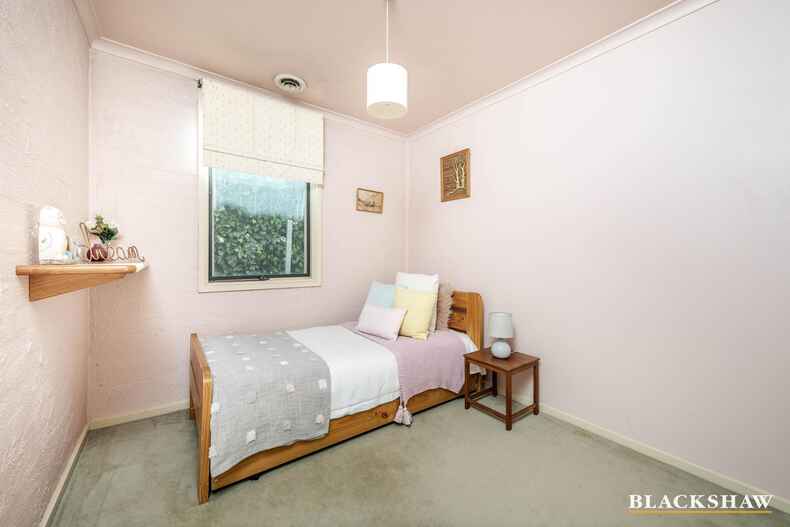 138 Hawkesbury Crescent Farrer