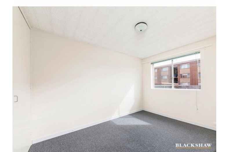 2/7 Young Street Queanbeyan 2/7 Young Street Queanbeyan