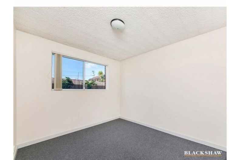 2/7 Young Street Queanbeyan 2/7 Young Street Queanbeyan